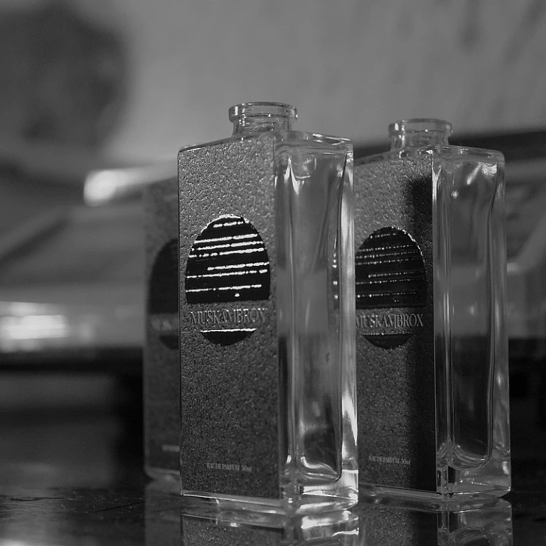 The Allure of Iso E Super in Modern Perfumery