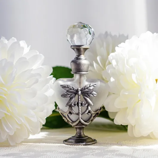 Vintage Dragonfly Glass Perfume Bottle Empty Refillable Painted Enameled Decorative Crystal Perfume Holder Container Scent Bottle(5ml)