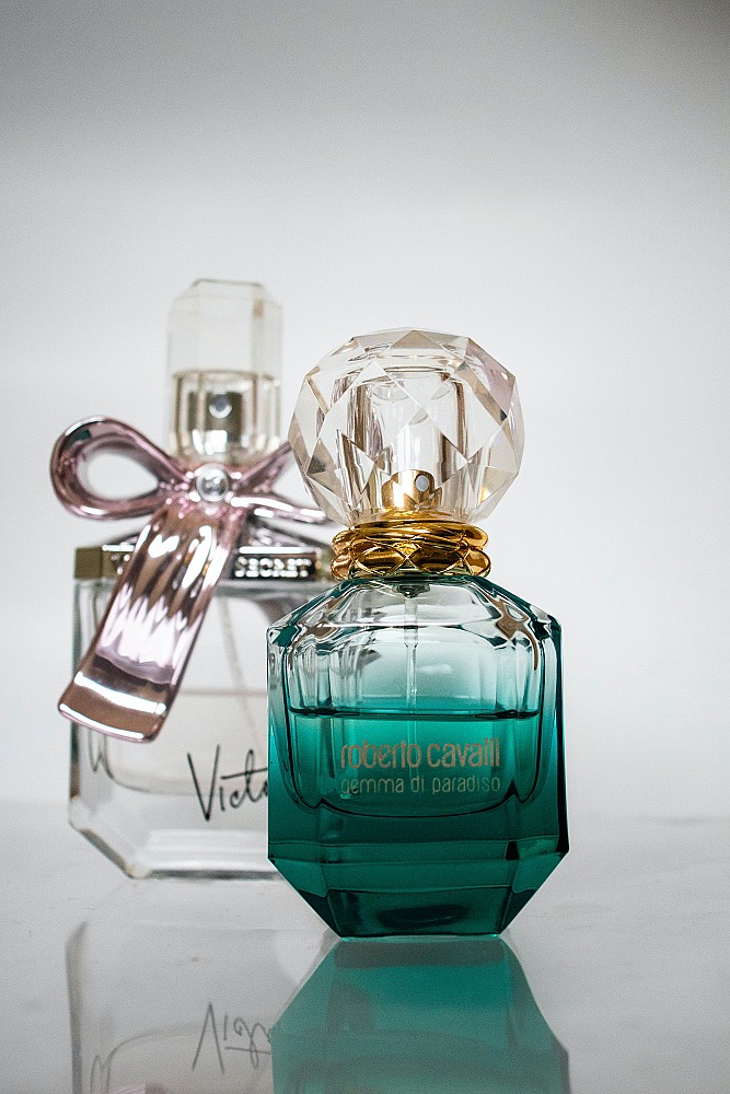 Atelier Cologne Santal Carmin official notes and the art of modern sandalwood