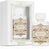 Lattafa Badee Al Oud Honor & Glory Review: loud pineapple dessert with a spicy kick